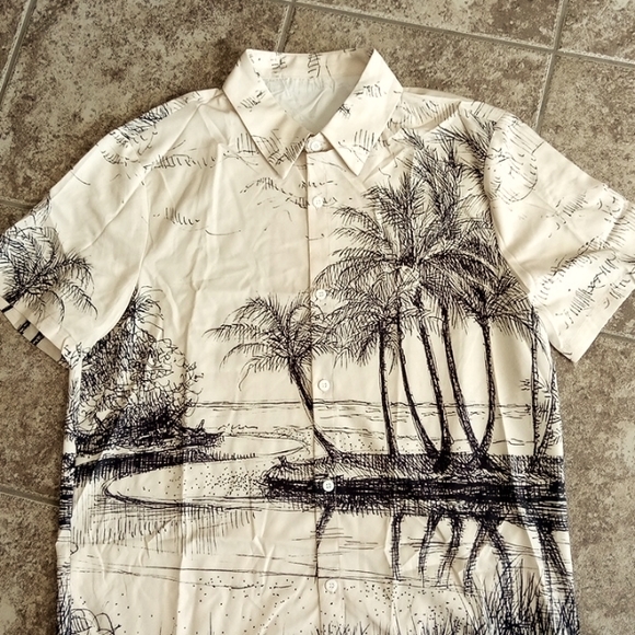 New Hawaiian XL Men's Shirt - Picture 3 of 4